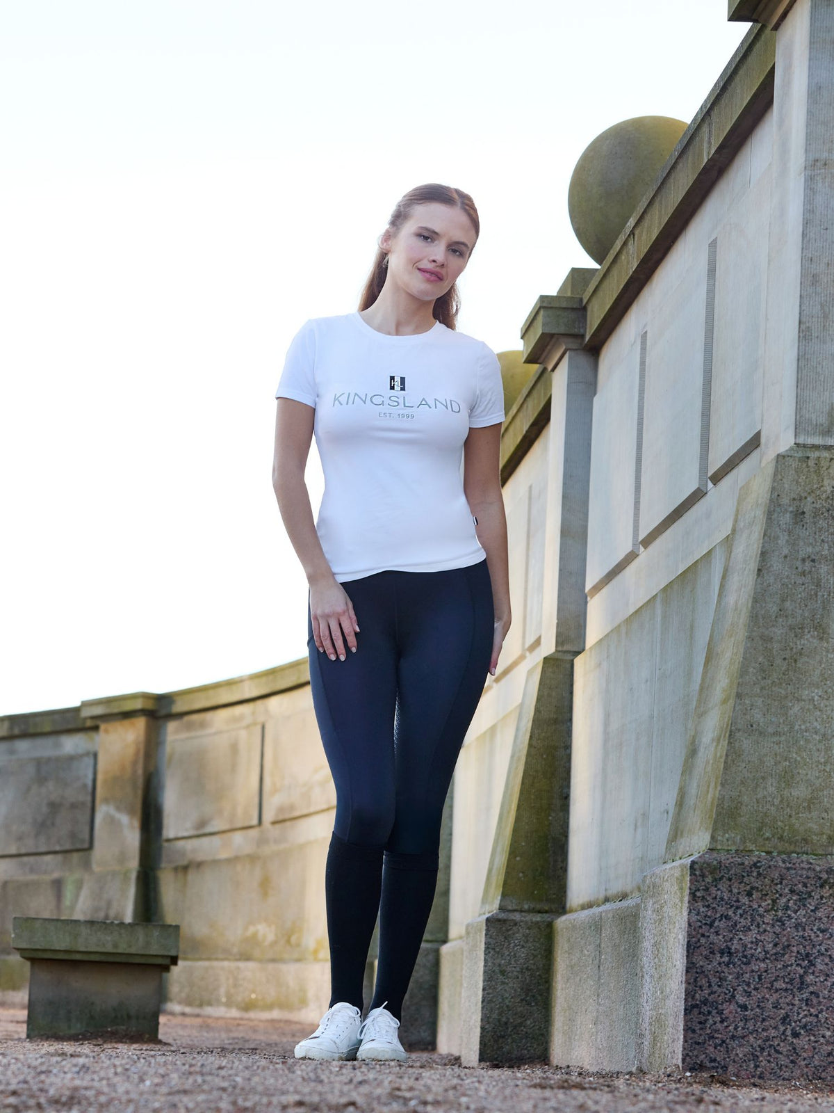 Classic Ladies Logo T-Shirt Vit